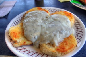 biscuits-and-gravy_800